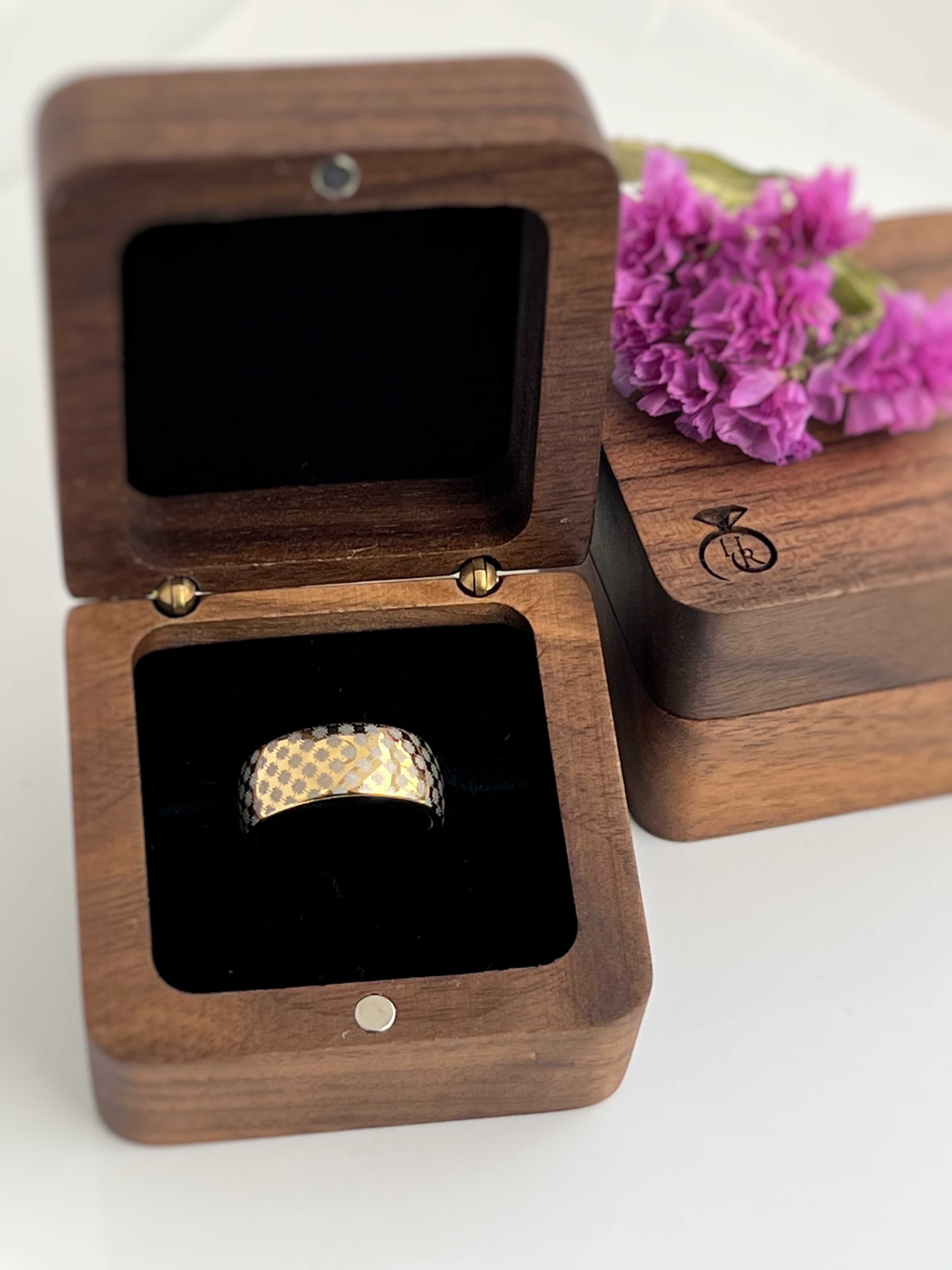 Highly polished Yellow gold tungsten ring with unique elegant white engraving of cross or star like ornamental engraving, elegant geometric pattern, premium high detail pattern. An ideal elegant gift for travellers and adventurers. Premium anniversary wedding band for special occasion or engagement. Luxury promise ring for friend, girlfriend, mother, mom or granny. Ideal original personalized present for her and him