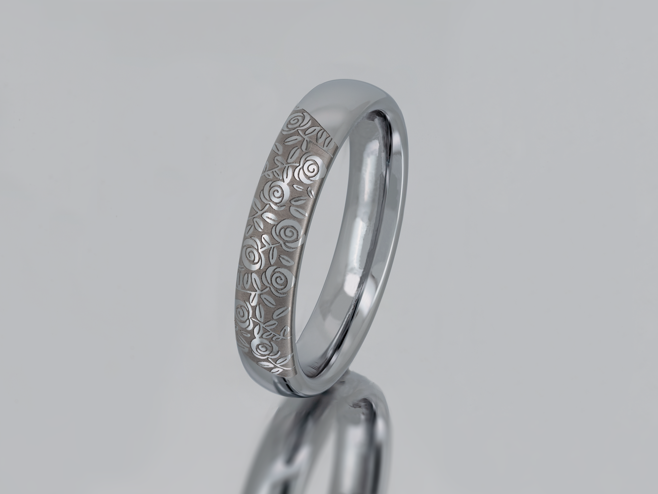 Silver Blooming Rose | Bague en tungstène en or blanc