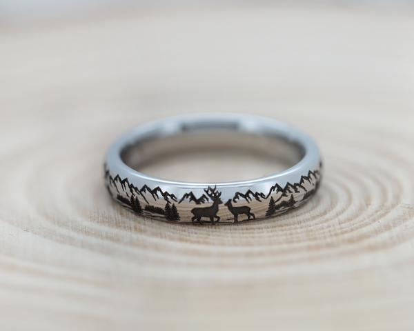 Silver-tone HoloRing engraved with mountains and deer