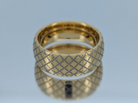 Golden Quilted Elegance | Bague en tungstène doré 