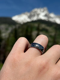 Montañas | Anillo de tungsteno oro blanco